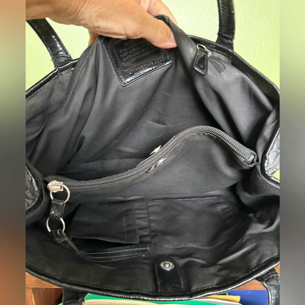 Coach F24882 Dbl Tag Signature Stripe Python Carr… - image 7